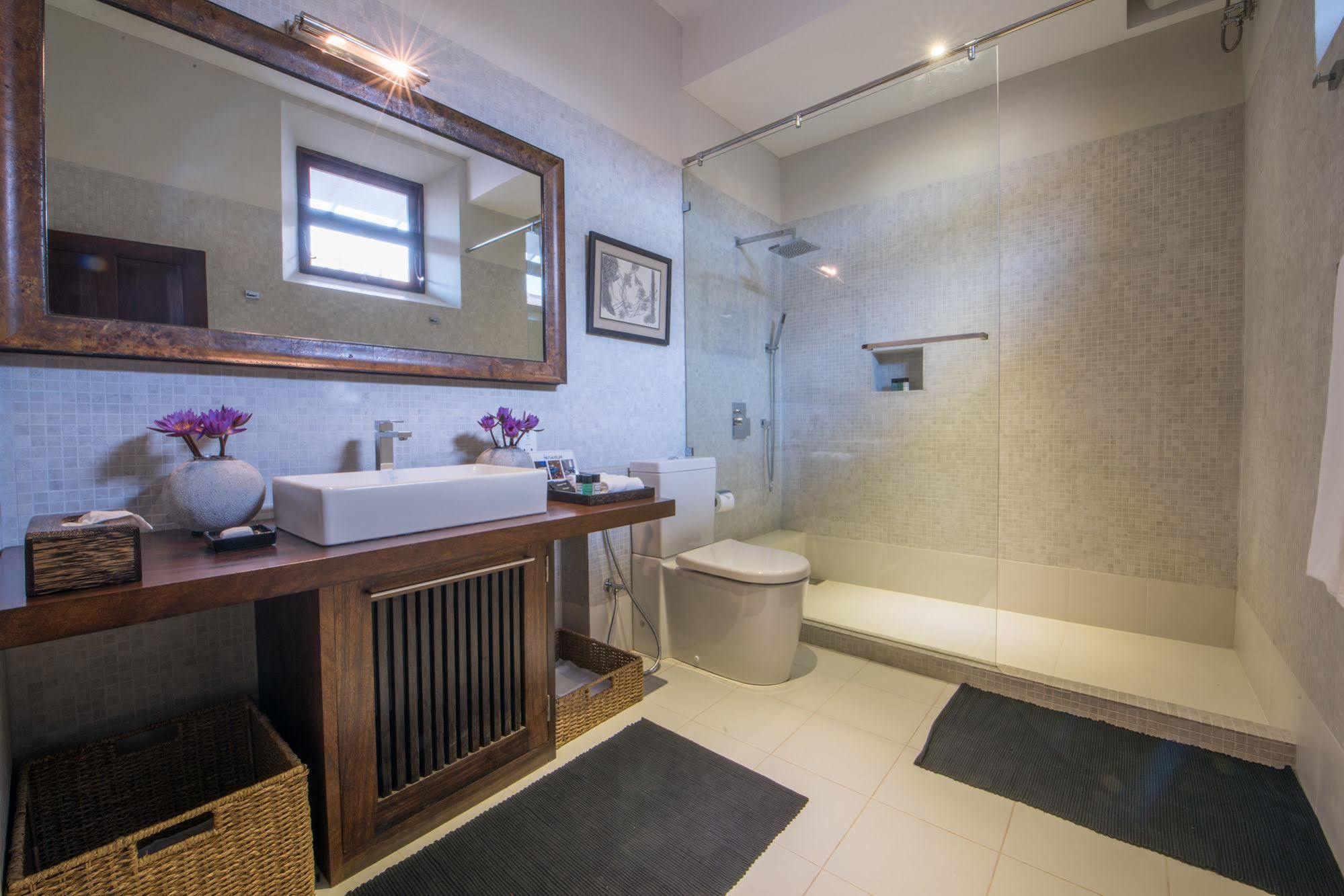 42 Lighthouse Street Hotel Galle Bagian luar foto
